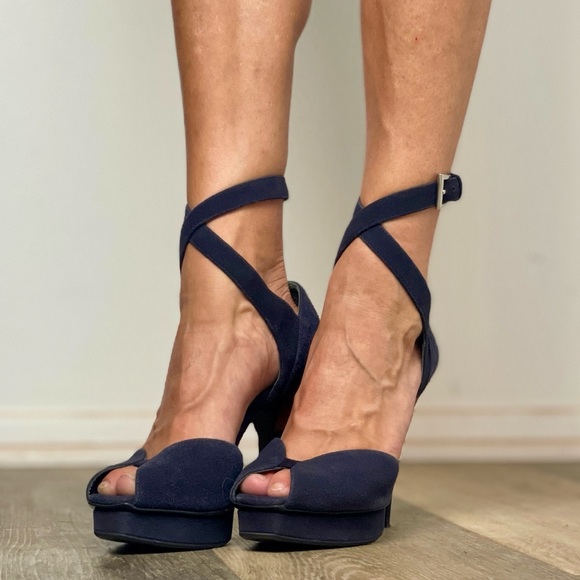 Never been worn Navy blue Prada Heels - Picture 3 of 8